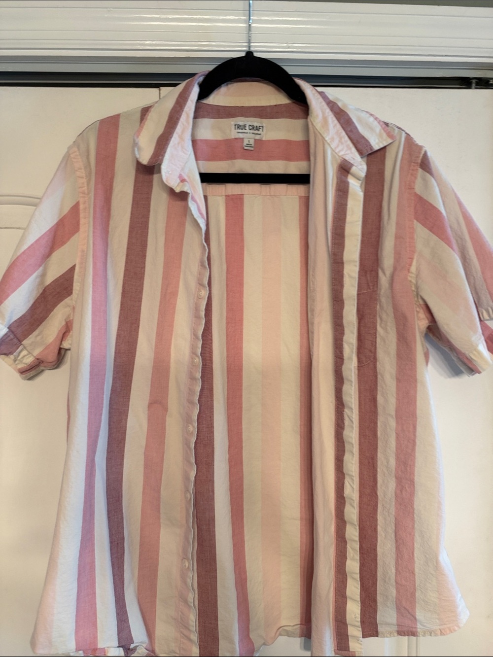 True Craft Men’s Pink and White Vertical Stripe Short-Sleeve Shirt